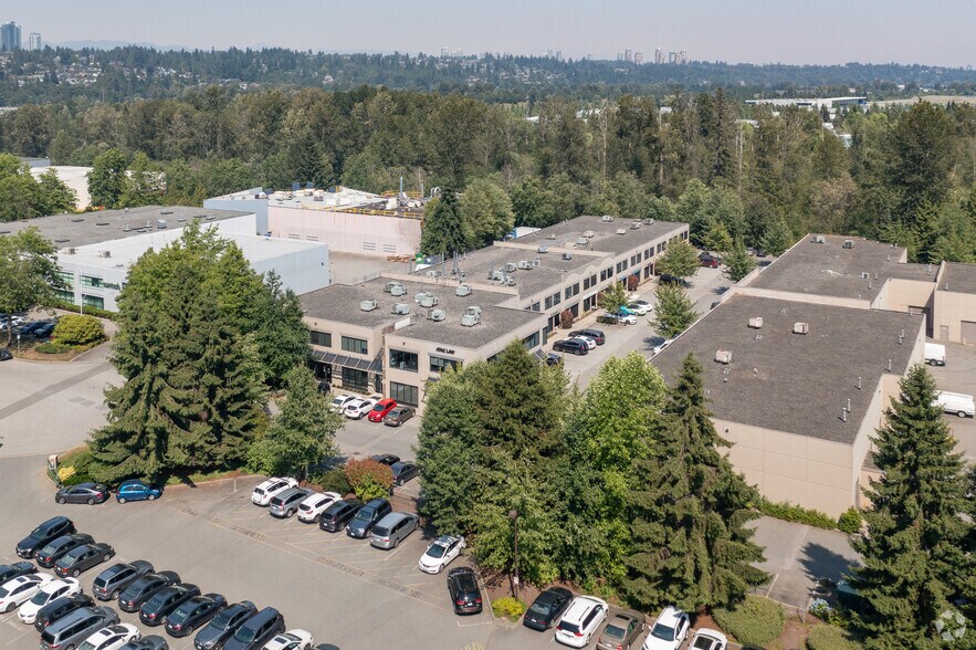 8988 Fraserton Ct, Burnaby, BC à louer - Aérien - Image 2 de 7