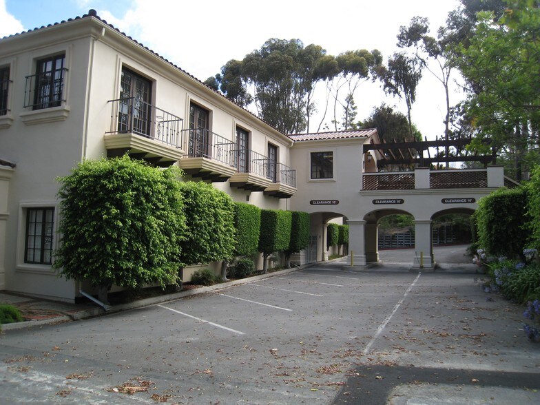 3150 El Camino Real, Carlsbad, CA à louer - Photo du bâtiment - Image 2 de 7