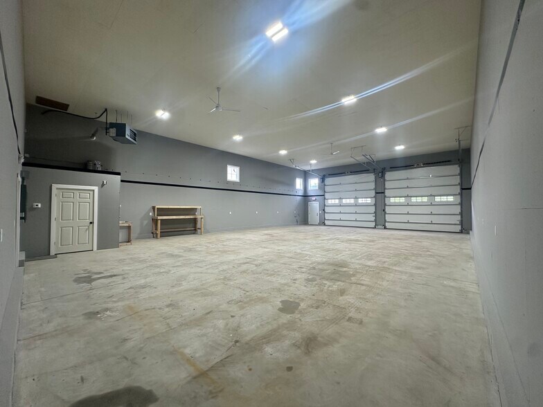 169 Norwich Rd, Plainfield, CT à louer - Photo du bâtiment - Image 3 de 7