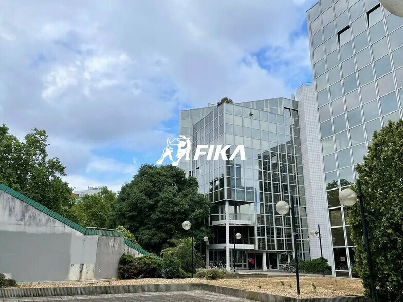 Bureau dans Toulouse à louer - Photo du bâtiment - Image 2 de 4