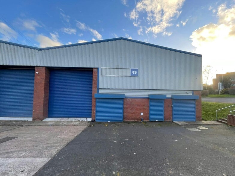 Hurst Ln, Brierley Hill for lease - Building Photo - Image 3 of 8