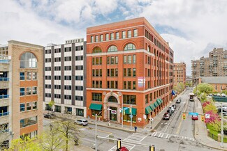 Plus de détails pour 87 N Clinton Ave, Rochester, NY - Bureau à louer