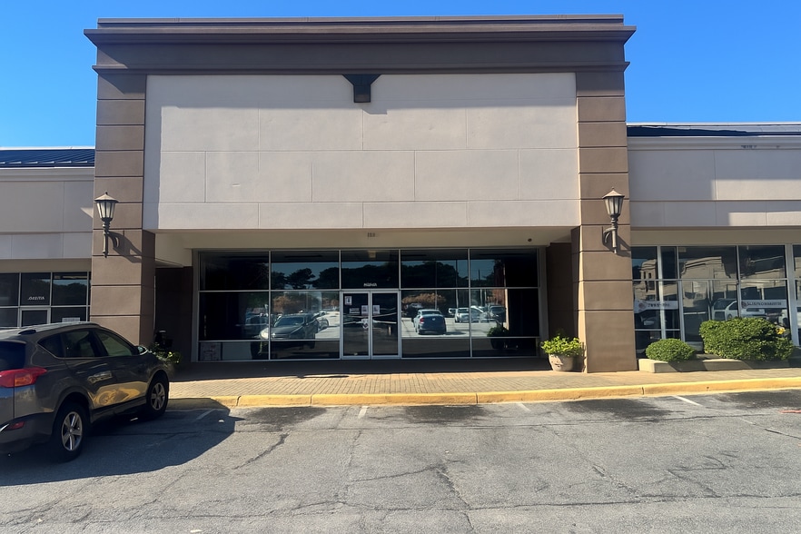 496 S Pleasantburg Dr, Greenville, SC for lease - Primary Photo - Image 1 of 1