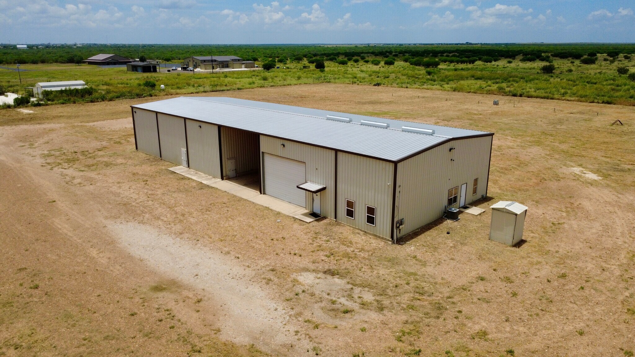 13688 Interstate 35, Dilley, TX for sale Building Photo- Image 1 of 9