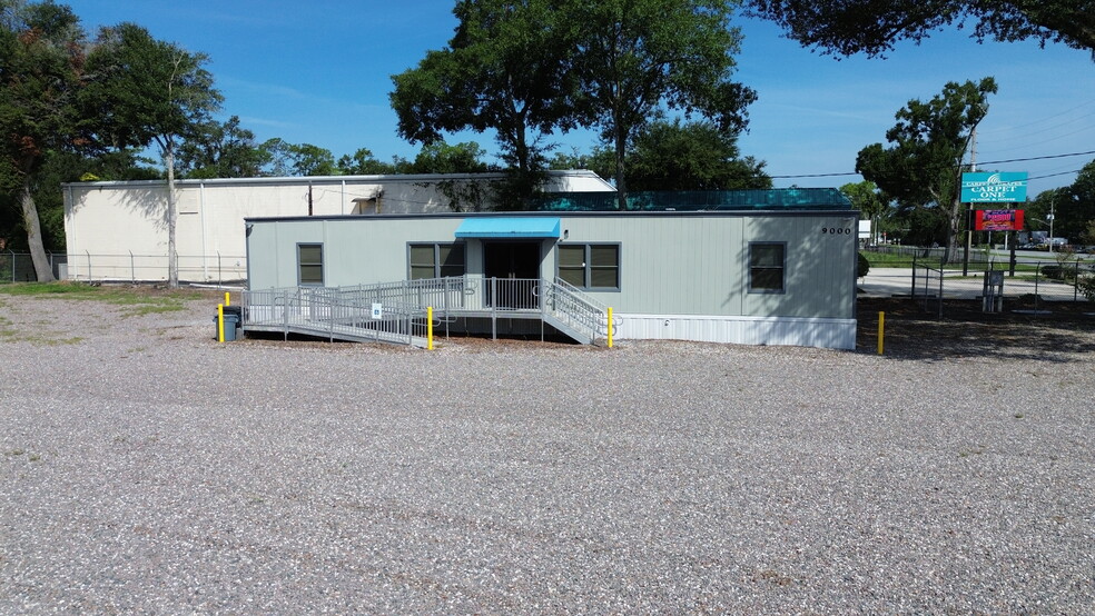 9000 Philips Hwy, Jacksonville, FL for sale - Building Photo - Image 3 of 7