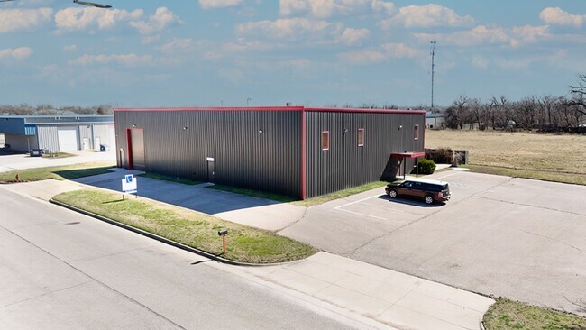 More details for 1939 E Diedrich Ave, Wichita, KS - Industrial for Sale