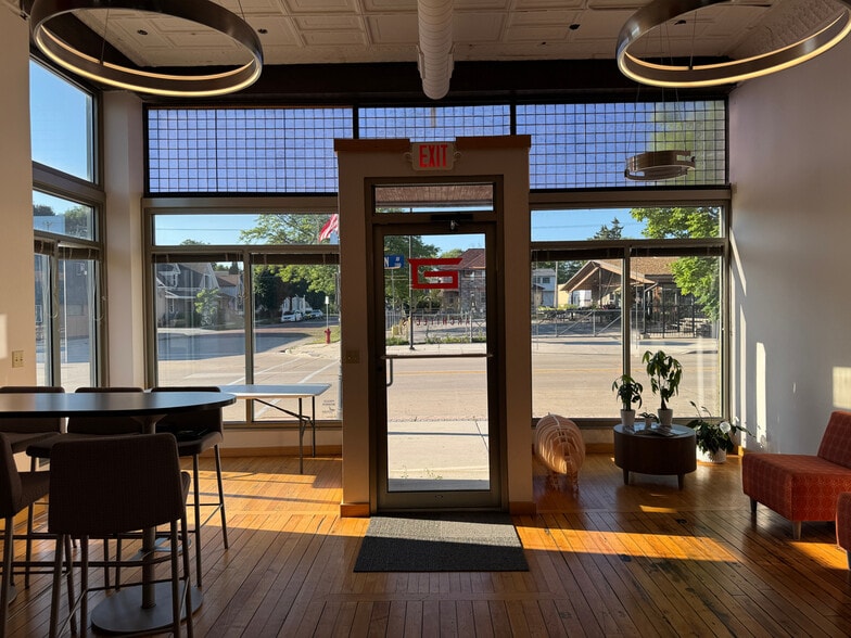 1135A Michigan Ave, Sheboygan, WI for sale - Lobby - Image 3 of 10