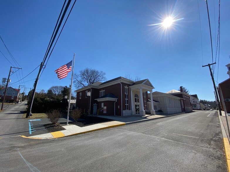 3rd & Market Streets, Halifax, PA for sale - Building Photo - Image 2 of 3