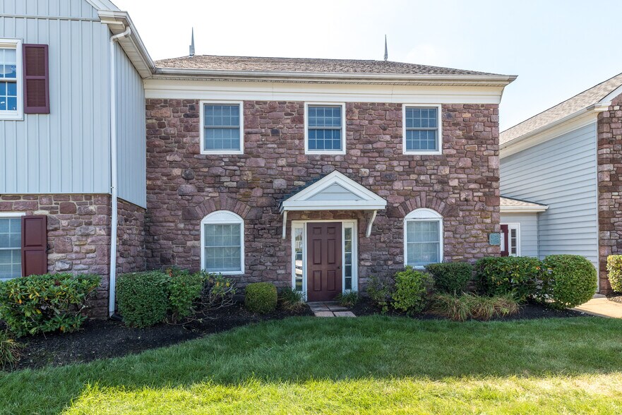 2370 York Rd, Jamison, PA à louer - Photo du bâtiment - Image 3 de 6