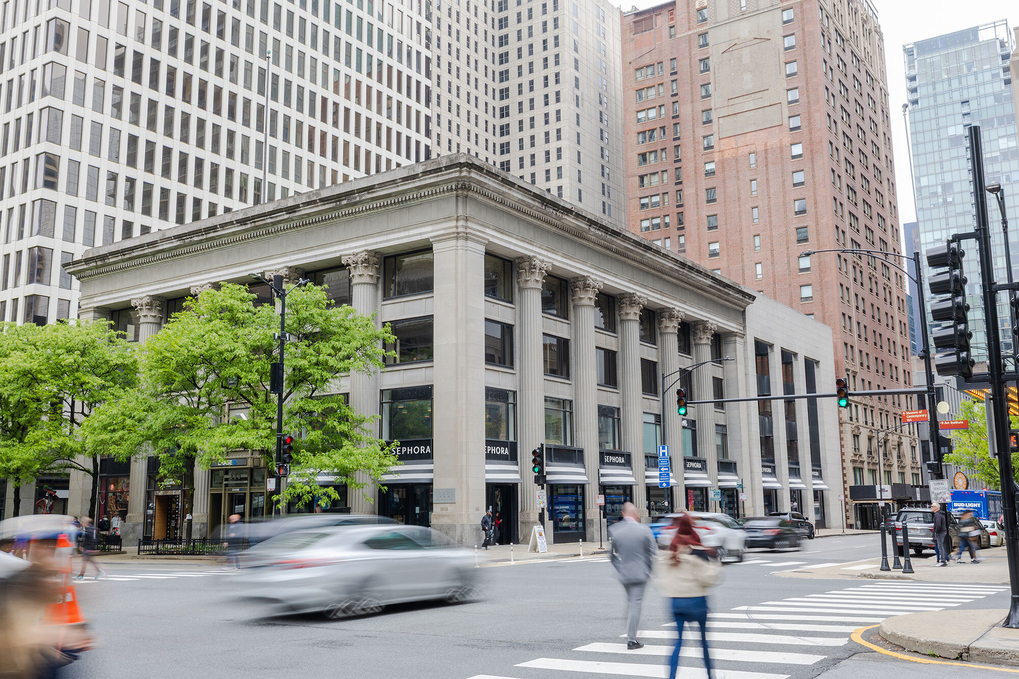 605 N Michigan Ave, Chicago, IL à louer Photo principale- Image 1 de 21