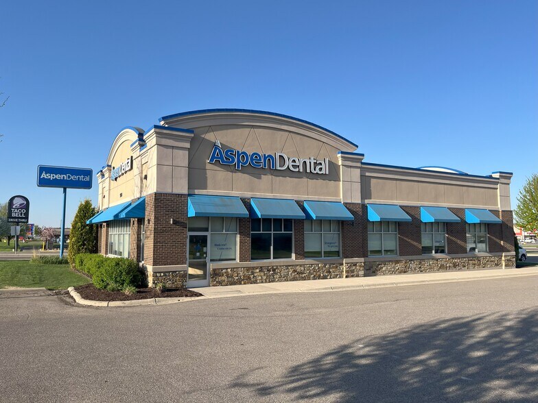 964 Highway 15 S, Hutchinson, MN à vendre - Photo du bâtiment - Image 3 de 4