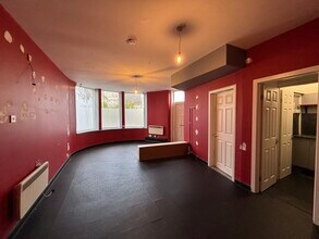 89 Skene Sq, Aberdeen for lease Building Photo- Image 2 of 2