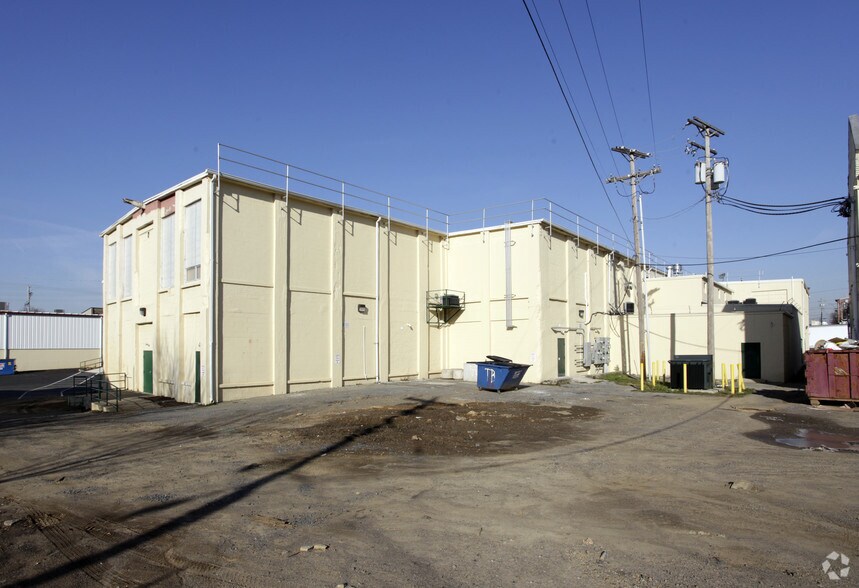 810 E Oley St, Reading, PA à vendre - Photo du bâtiment - Image 2 de 10