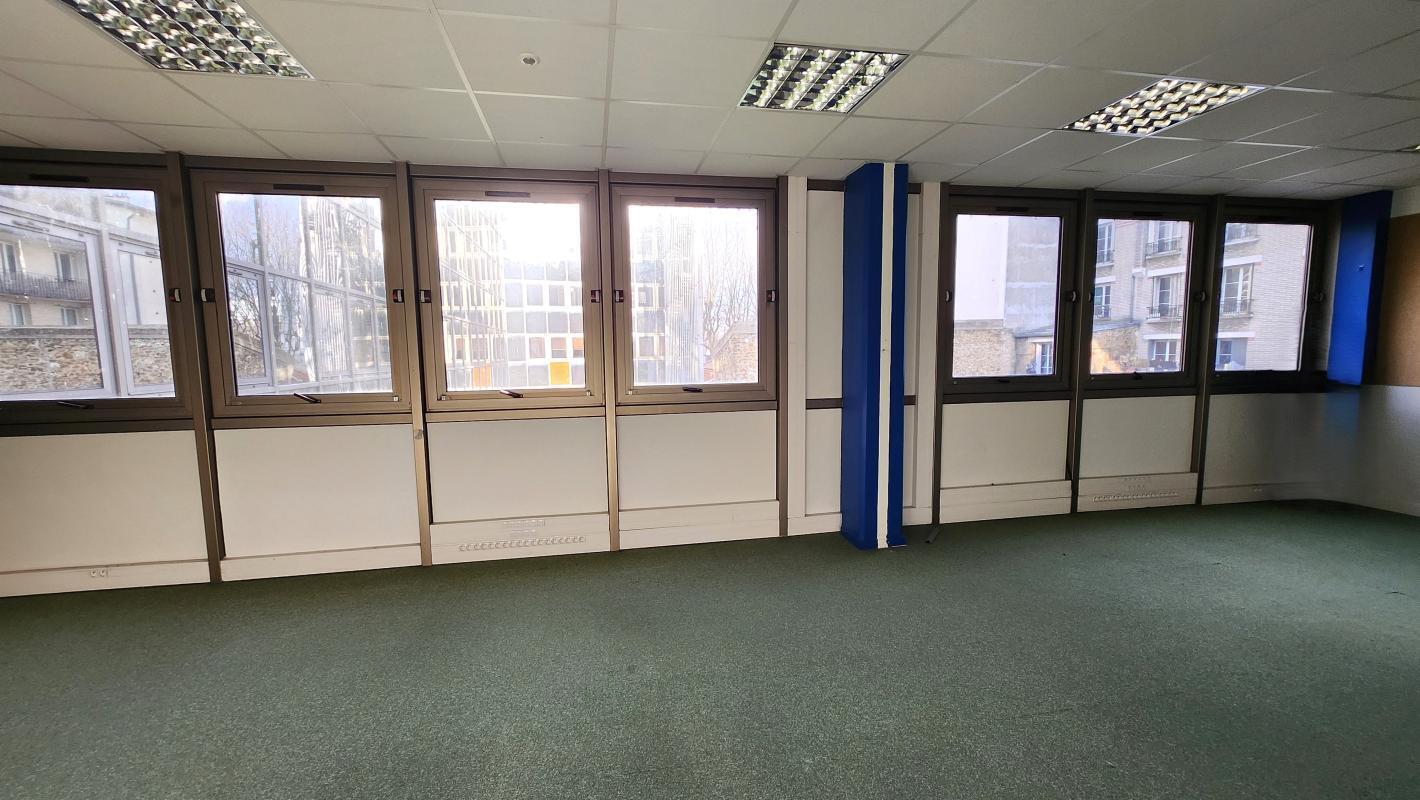 Bureau dans Boulogne-Billancourt à louer Photo intérieure- Image 1 de 5