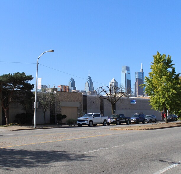 606-622 Spring Garden St, Philadelphia, PA à louer - Photo du bâtiment - Image 3 de 6