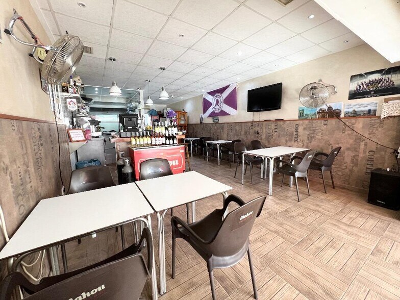 Commerce de détail dans Rojales à vendre - Photo du bâtiment - Image 2 de 8