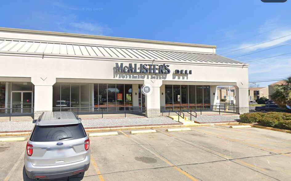 900-1000 W Esplanade Ave, Kenner, LA à louer - Photo du bâtiment - Image 3 de 4