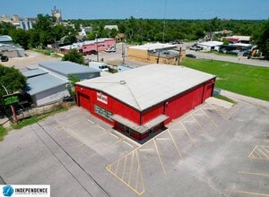 711 S 1st St, Temple, TX for lease Building Photo- Image 2 of 2
