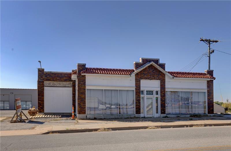 6220-6226 Raytown Rd, Raytown, MO for sale Primary Photo- Image 1 of 45