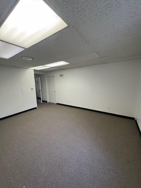 813 E Michigan Ave, Ypsilanti, MI à louer Photo intérieure- Image 1 de 3