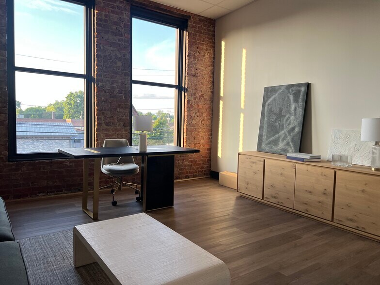 105 N High St, Winchester, TN à louer - Photo du bâtiment - Image 3 de 21