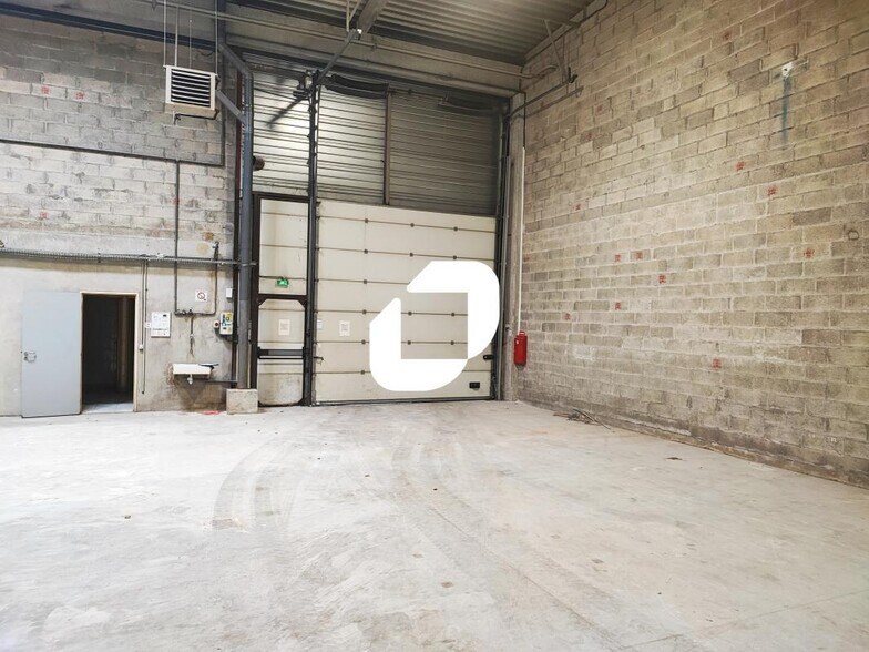 Avenue Georges Brassens, Boissy-Saint-Léger for lease - Interior Photo - Image 2 of 6