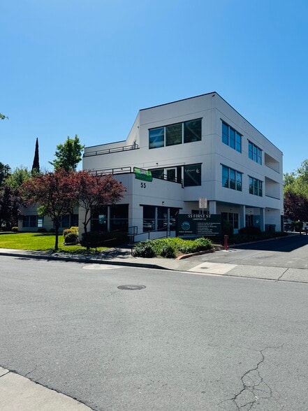 55 1st St, Lakeport, CA for lease - Building Photo - Image 2 of 17