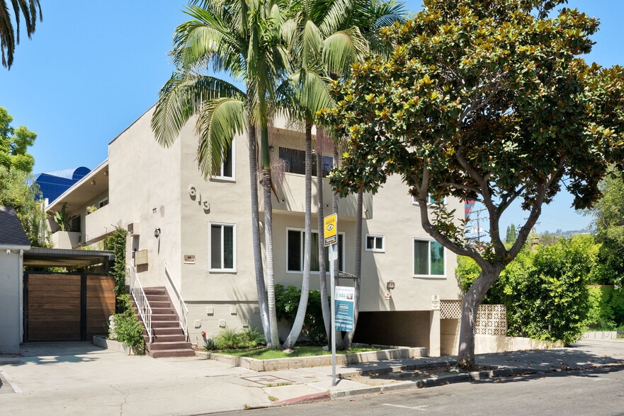613 Westbourne Dr, West Hollywood, CA for sale - Building Photo - Image 3 of 19