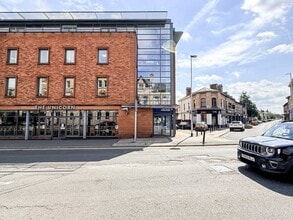 1-7 Ashley Rd, Altrincham for lease Building Photo- Image 2 of 7
