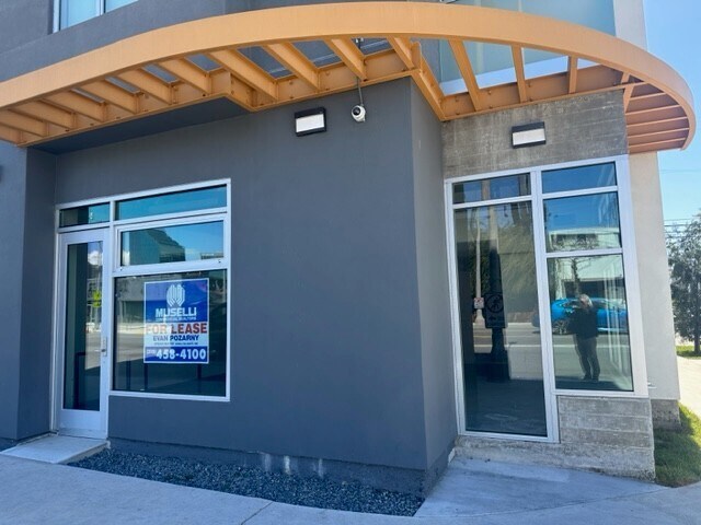 11588-11590 W Pico Blvd, Los Angeles, CA à louer - Photo du bâtiment - Image 3 de 16