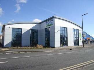 Plus de détails pour Tremains Rd, Bridgend - Commerce de détail à louer