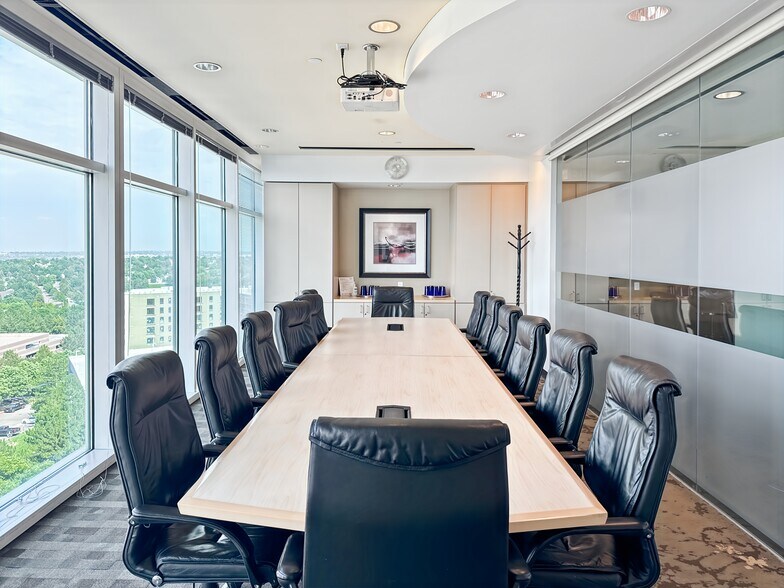 4600 S Syracuse St, Denver, CO à louer - Photo intérieure - Image 2 de 15