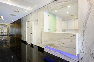 19-25 Grosvenor St, Neutral Bay for lease Interior Photo- Image 2 of 3