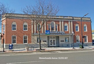 Plus de détails pour 626 Massachusetts Ave, Arlington, MA - Bureau/Commerce de détail à louer