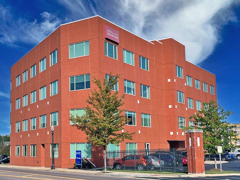 105 W Vandalia St, Edwardsville, IL for lease - Building Photo - Image 2 of 6