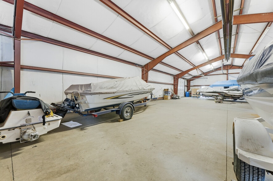 490 Fort Martin Rd, Maidsville, WV for sale - Primary Photo - Image 2 of 64