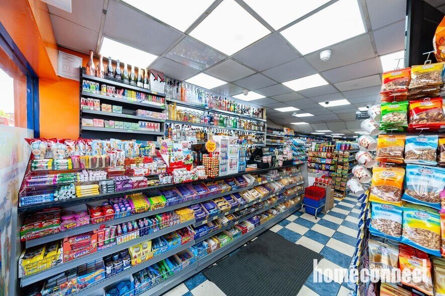 132 Hoe St, Londres à louer - Photo intérieure - Image 2 de 10