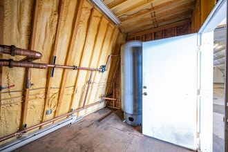 3042 S Big Lake Rd, Wasilla, AK for lease Interior Photo- Image 2 of 24