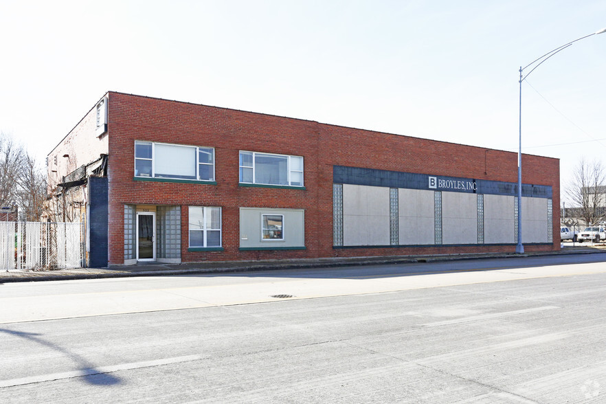 522 W Commercial St, Springfield, MO à vendre - Photo du bâtiment - Image 1 de 1