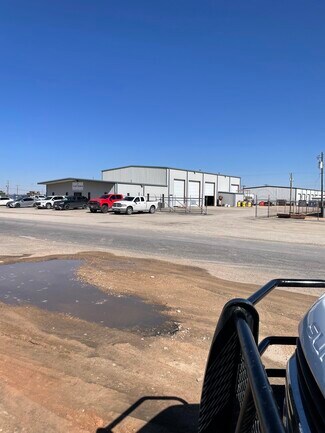 Plus de détails pour 2611 S County Road 1207, Midland, TX - Industriel à louer