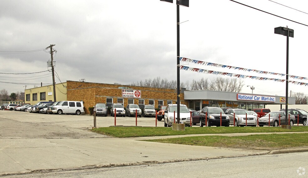 9255 Brookpark Rd, Parma, OH for sale - Building Photo - Image 3 of 17