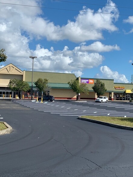 6830-6855 SE Maricamp Rd, Ocala, FL for lease - Building Photo - Image 2 of 10