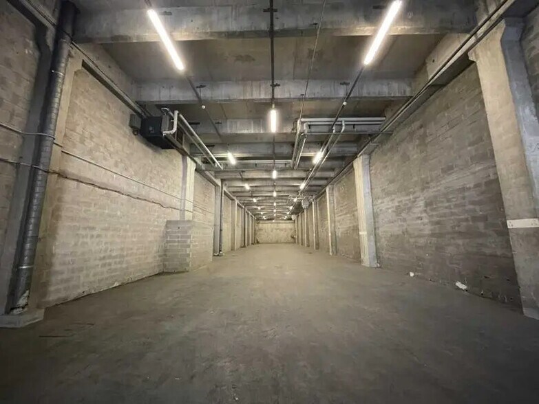 Flex dans Garges-lès-Gonesse à louer - Photo du bâtiment - Image 3 de 5