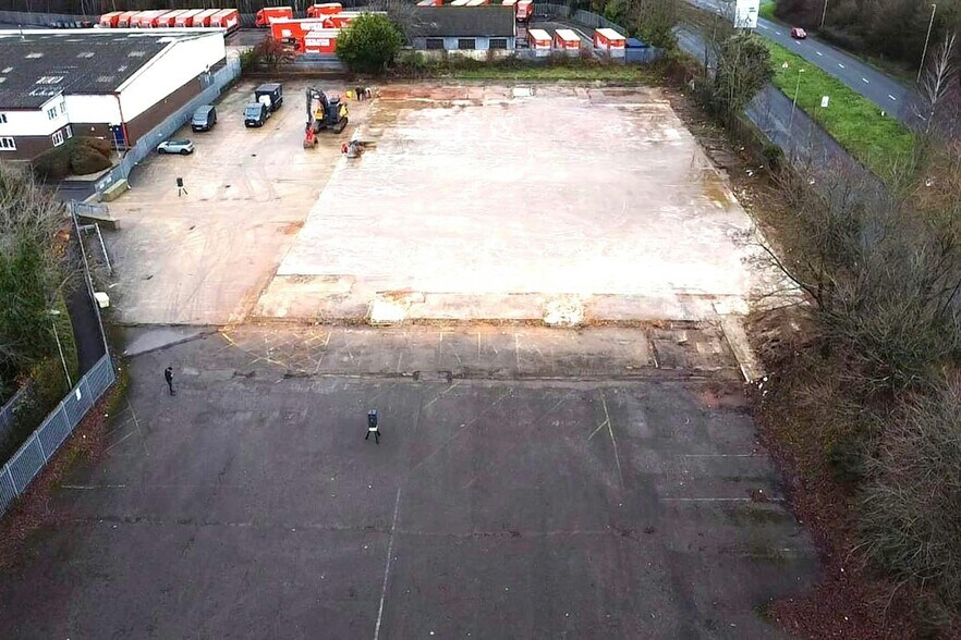 39 Morse Rd, Basingstoke à louer - Aérien - Image 3 de 8