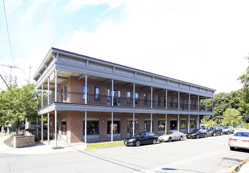 117 Grand St, Goshen, NY for sale - Primary Photo - Image 1 of 12