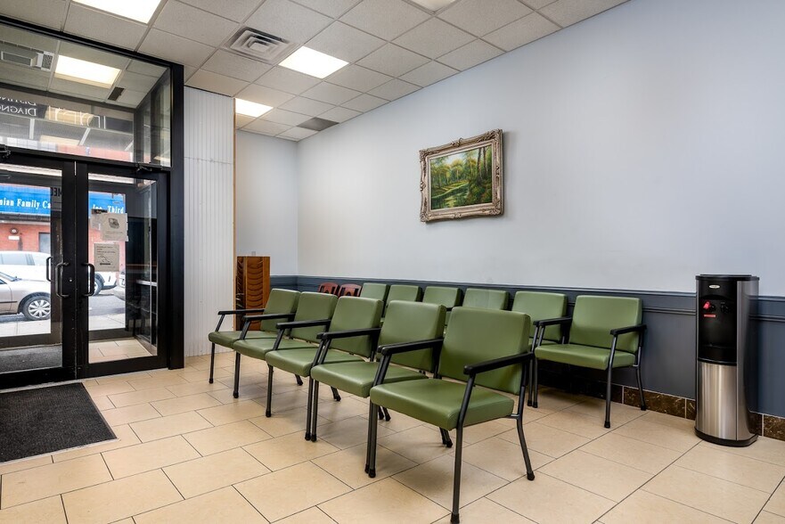 2596-2598 Third Ave, Bronx, NY à louer - Photo intérieure - Image 2 de 6