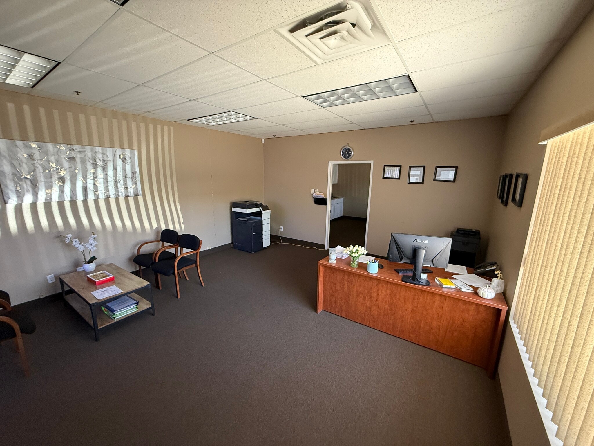 8170 W Sahara Ave, Las Vegas, NV for lease Interior Photo- Image 1 of 5