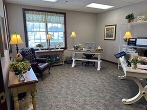 3985-4015 Medina Rd, Medina, OH for lease Interior Photo- Image 2 of 5