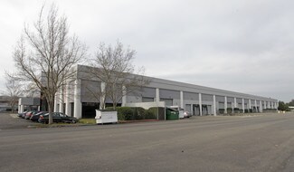 Plus de détails pour 755 Southpoint Blvd, Petaluma, CA - Industriel à louer
