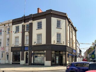 Plus de détails pour 1-3 Victoria Pl, Haverfordwest - Commerce de détail à vendre